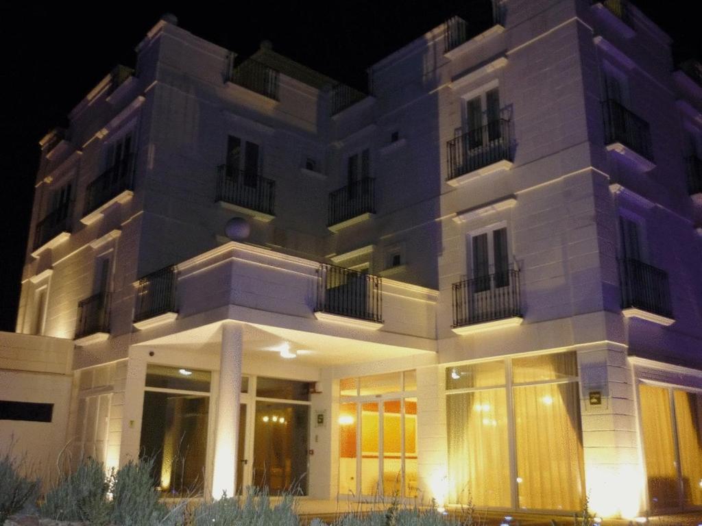 Hotel Madonna Delle Grazie Ceglie Messapica Buitenkant foto