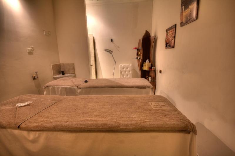 Hotel Madonna Delle Grazie Ceglie Messapica Buitenkant foto
