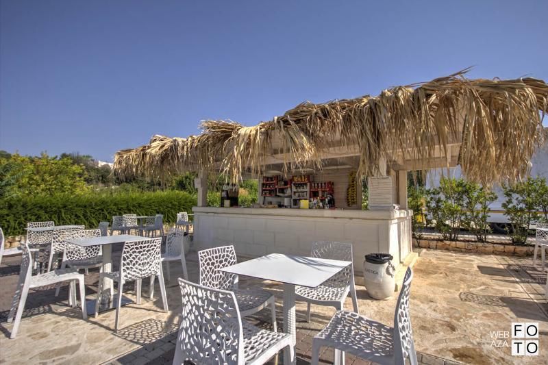 Hotel Madonna Delle Grazie Ceglie Messapica Buitenkant foto